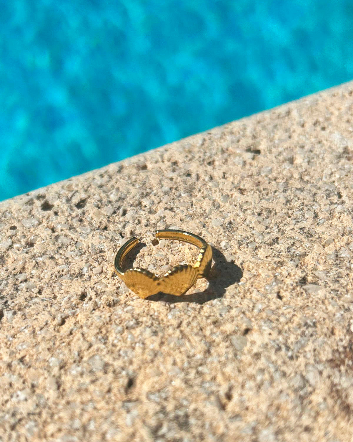 De Mar Shell Ring - Gold